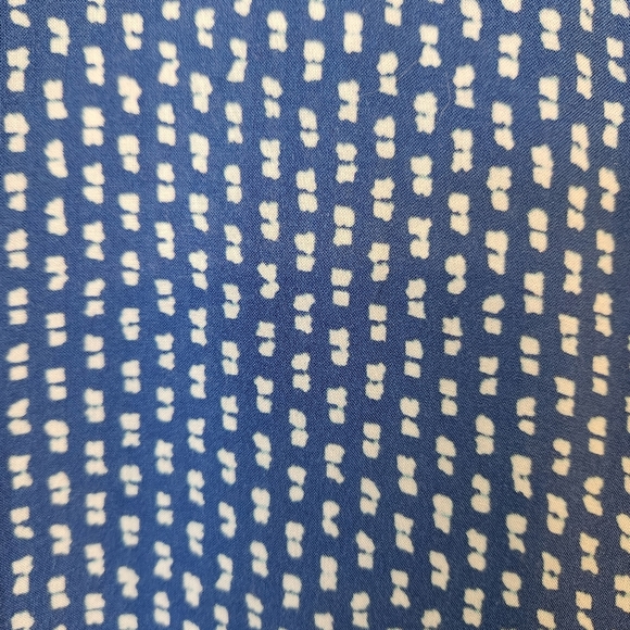 Velvet By Graham And Spencer Marnita Dress Blue White Print Lightweight Large - Picture 10 of 16